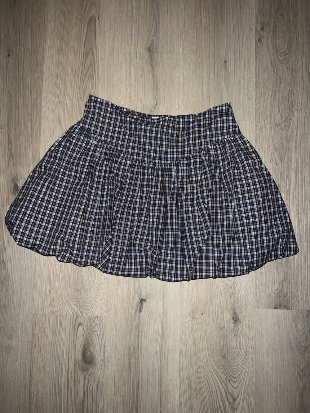 LE BOP Zoe Bubble Skirt size  L NWT